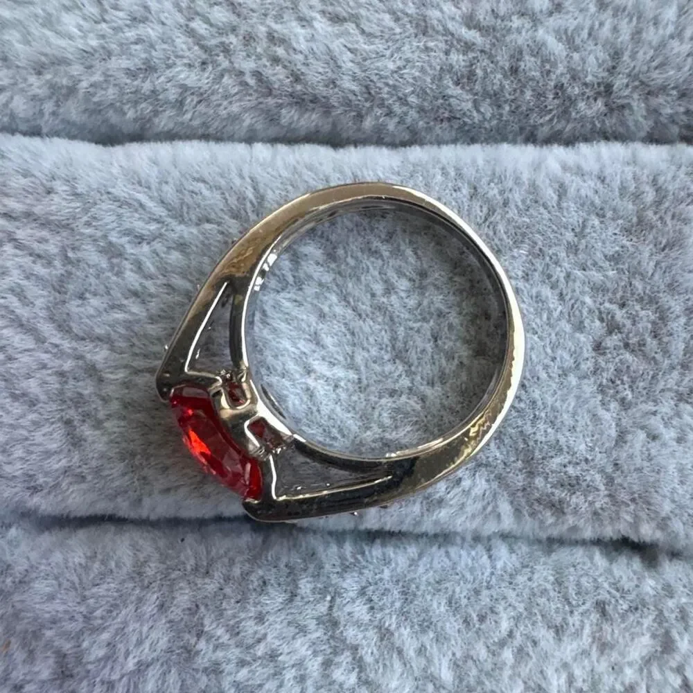 Source Unknown rings costume